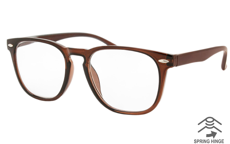 Moderigtig brille i orangebrunt stel.  - Design nr. b510
